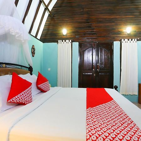 โอโย 1365 ซันไรส์ ลุมบุง Hotel กีลีตราวางัน ภายนอก รูปภาพ